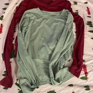 HALARA Red and Green Long Sleeve Tops